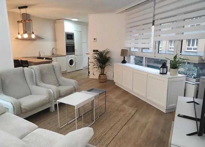 Centro Playa, Con Garaje * 希洪